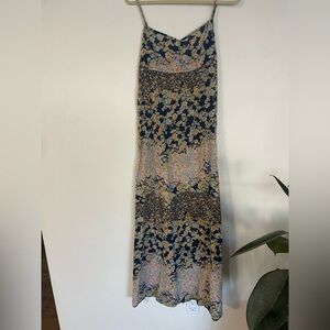Boho floral maxi H&M dress size 8. Festival summer spring vibes
